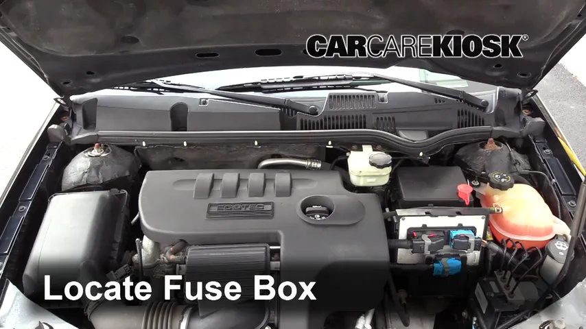 2006 Saturn Ion-3 2.2L 4 Cyl. Coupe Fuse (Engine) Check
